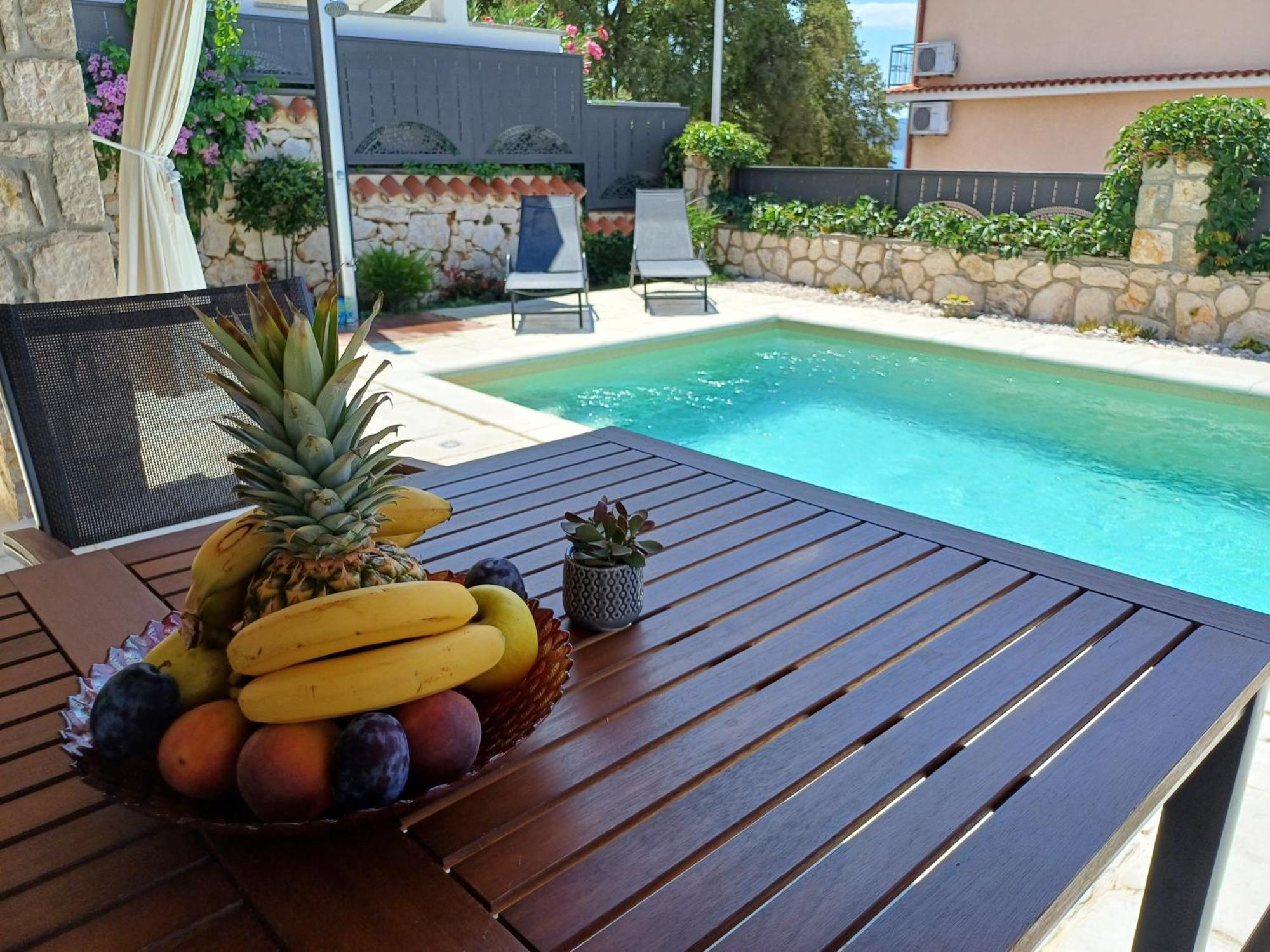 Vintage Residence Dramalj, Pool Self-Use エクステリア 写真
